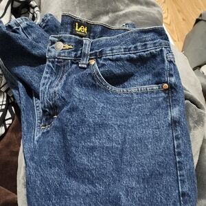 Lee's Relaxed Fit Dark Blue Jeans